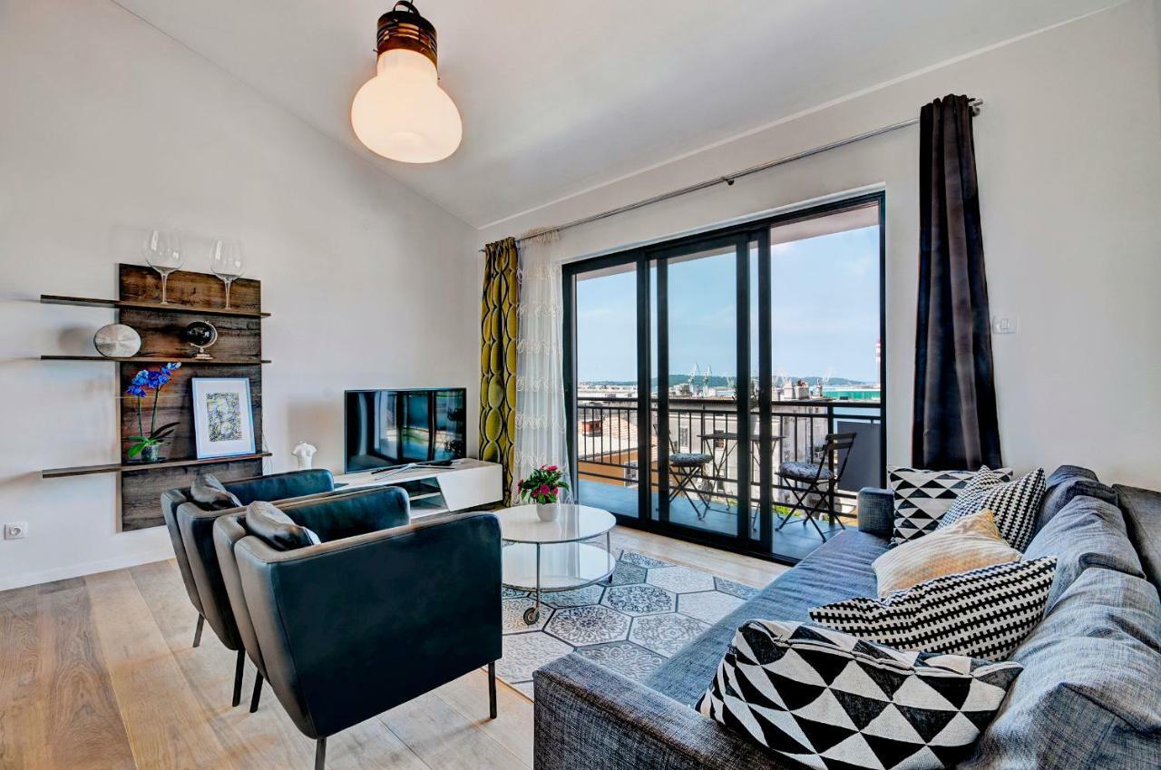 Vista Center Apartment Pula Bagian luar foto
